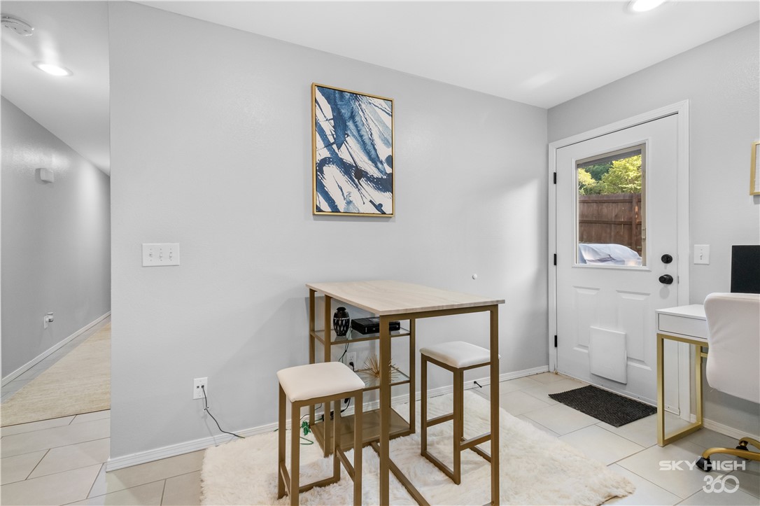 Cedarpoint Sub - Residential Lease