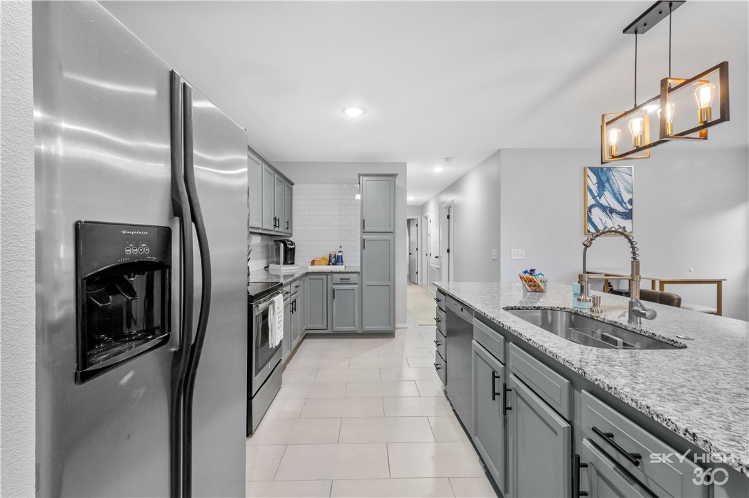Cedarpoint Sub - Residential Lease