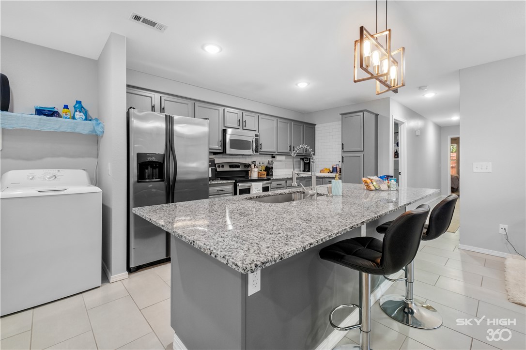 Cedarpoint Sub - Residential Lease