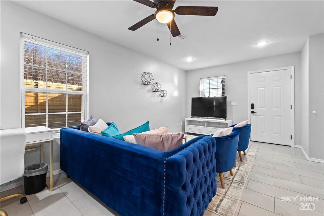 Cedarpoint Sub - Residential Lease