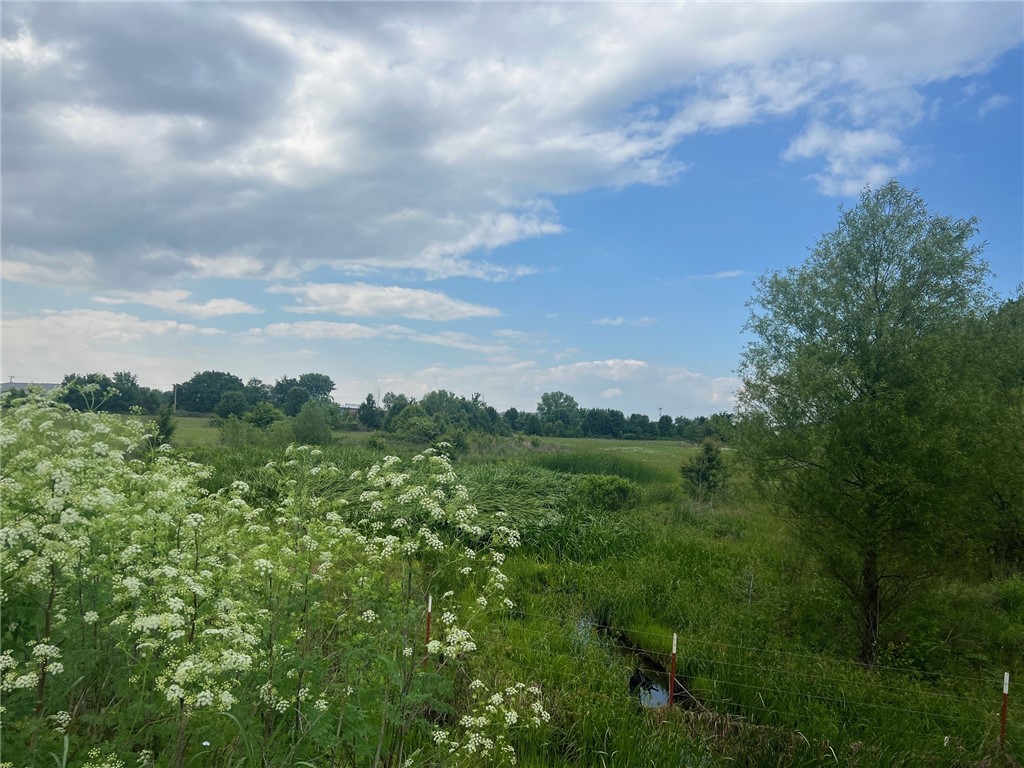 07-19-30-Bentonville - Land