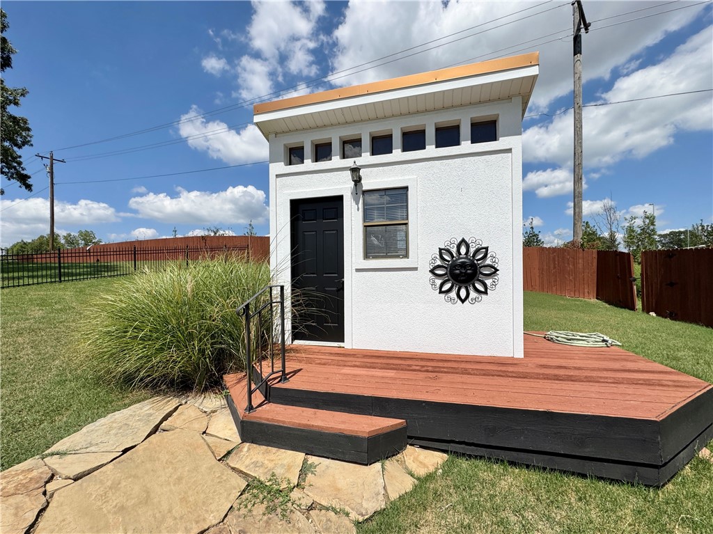 n/a - Residential Lease