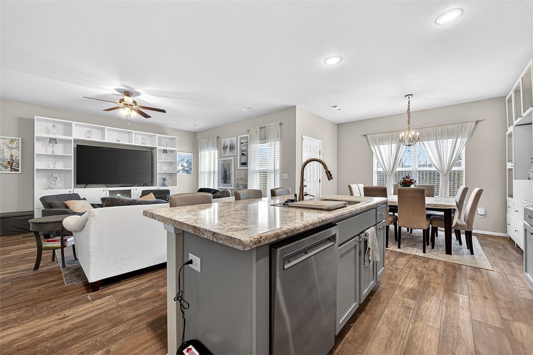 Lincoln Place Lowell - Residential