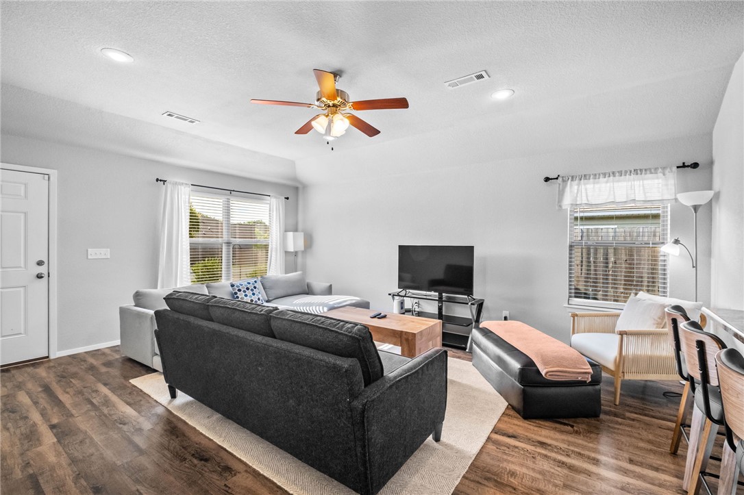 Park Meadows Ph I - Residential Lease