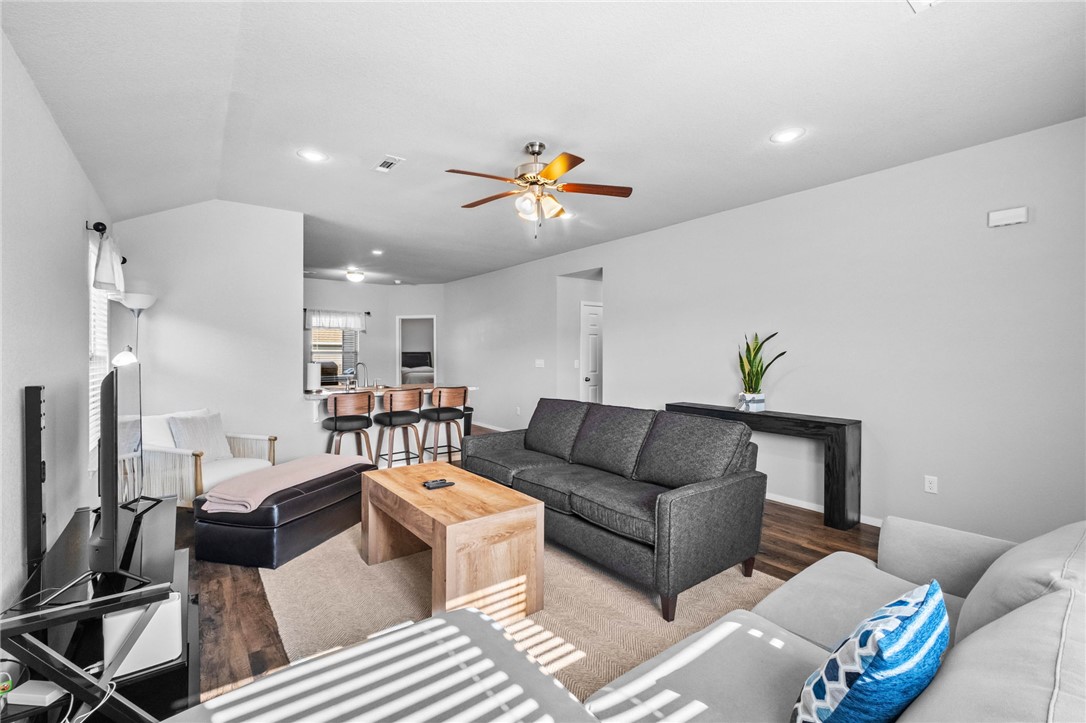 Park Meadows Ph I - Residential Lease