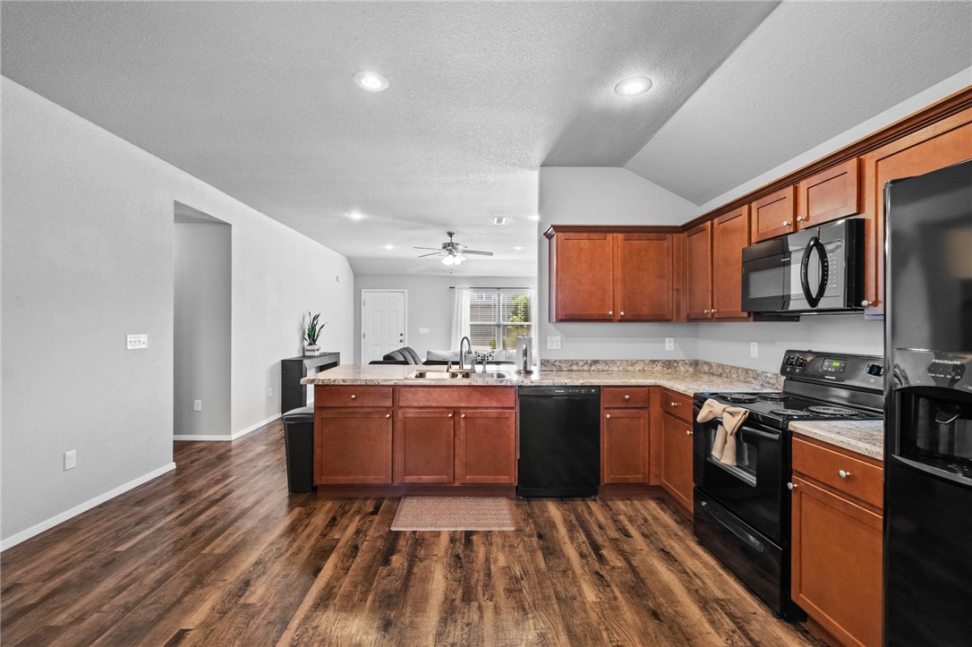 Park Meadows Ph I - Residential Lease