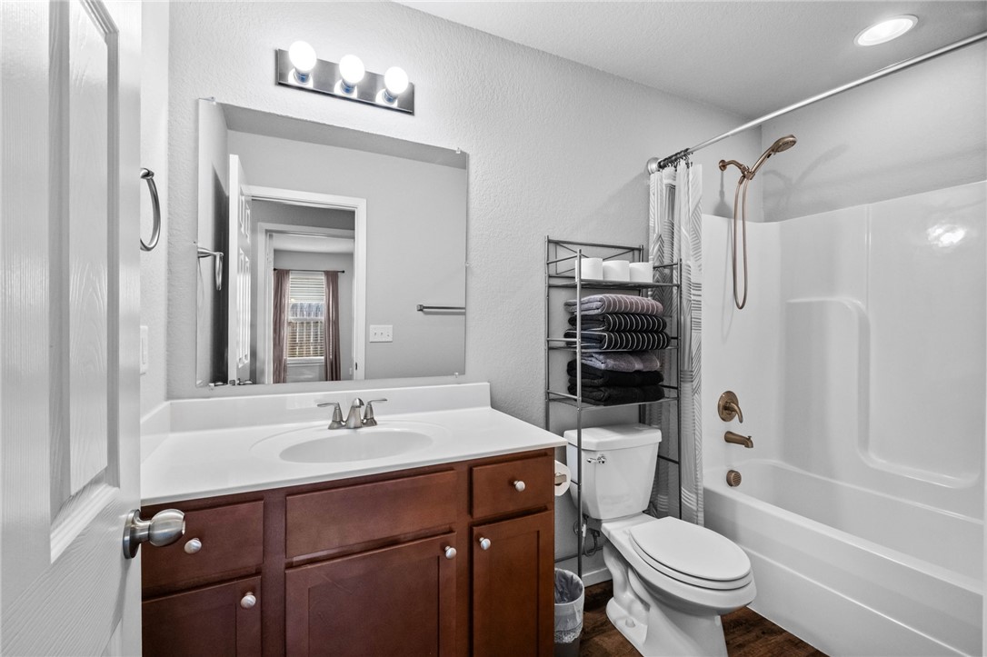 Park Meadows Ph I - Residential Lease