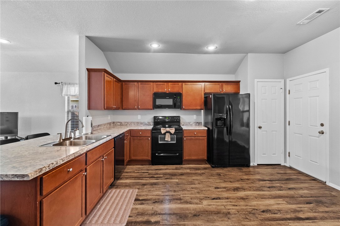 Park Meadows Ph I - Residential Lease