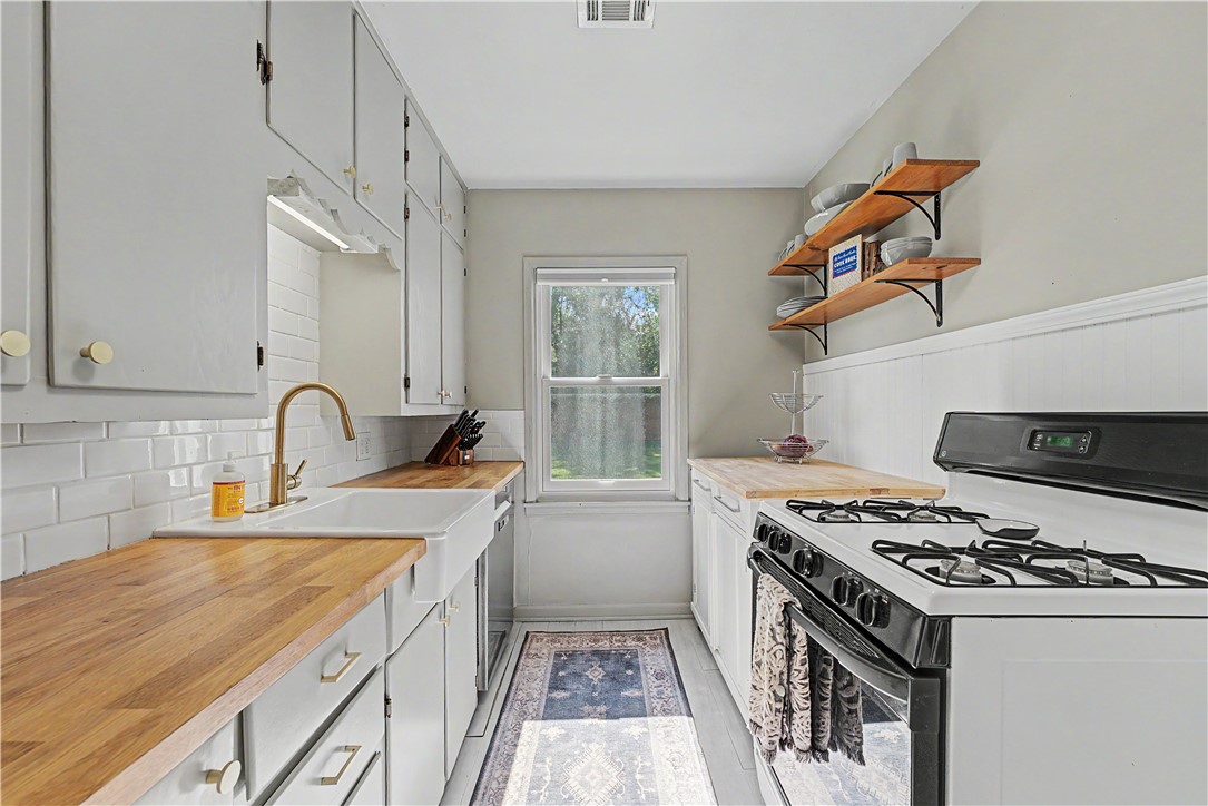 Ralph Jones Sub Siloam Spgs - Residential