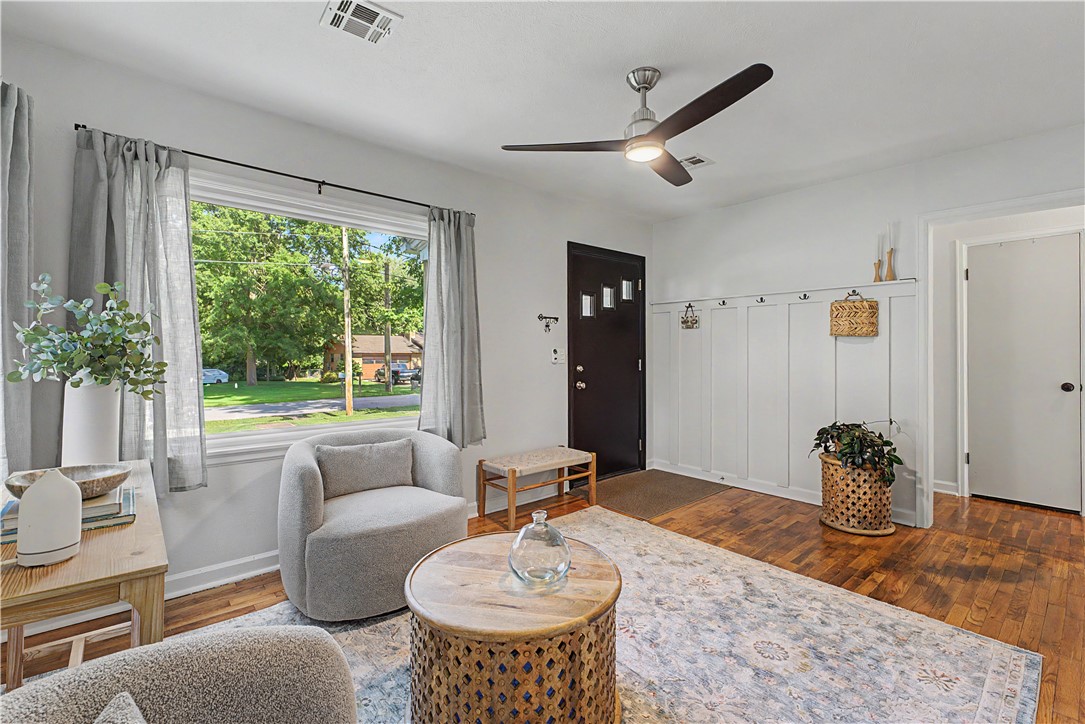 Ralph Jones Sub Siloam Spgs - Residential