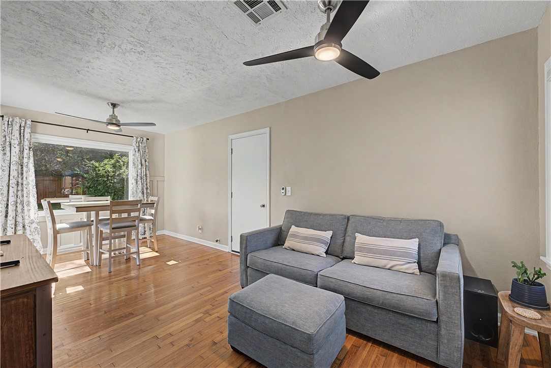 Ralph Jones Sub Siloam Spgs - Residential