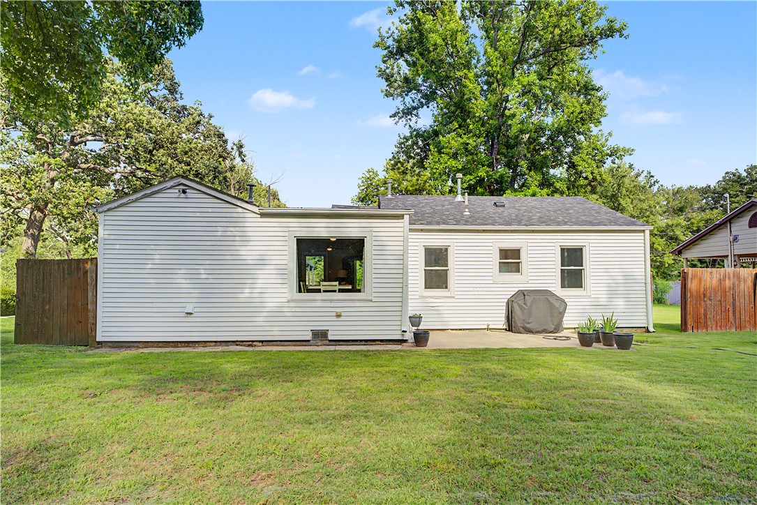 Ralph Jones Sub Siloam Spgs - Residential
