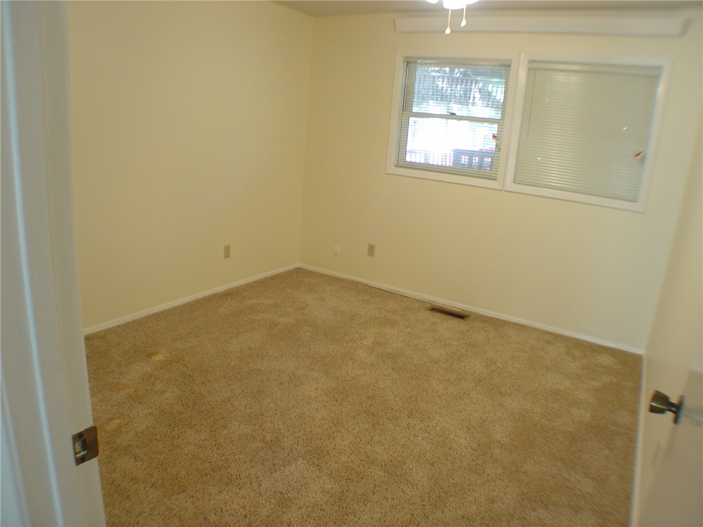 Townhouse Tct 3 A/K/A Drake Court Bvv - Residential Lease