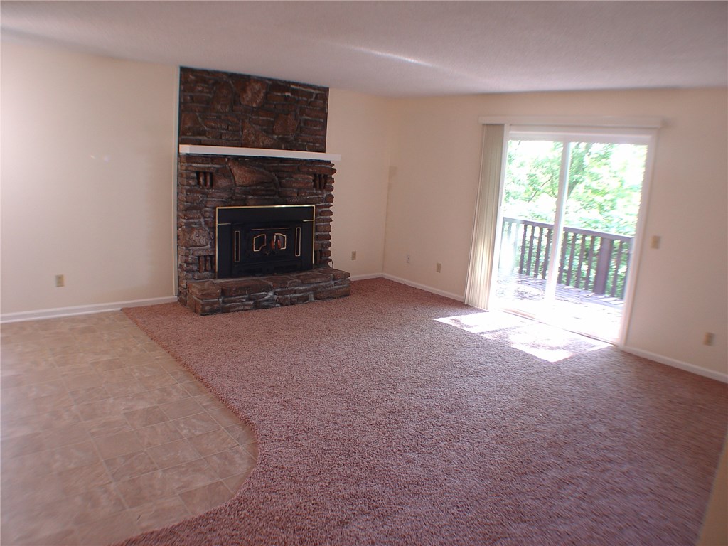 Townhouse Tct 3 A/K/A Drake Court Bvv - Residential Lease