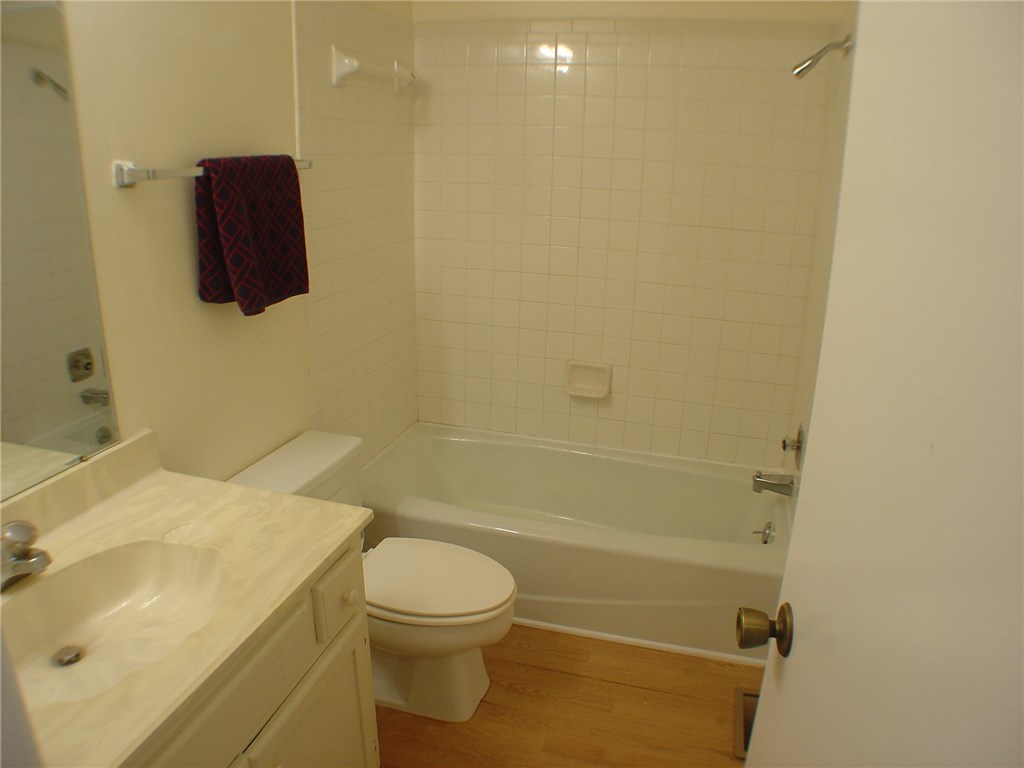 Townhouse Tct 3 A/K/A Drake Court Bvv - Residential Lease