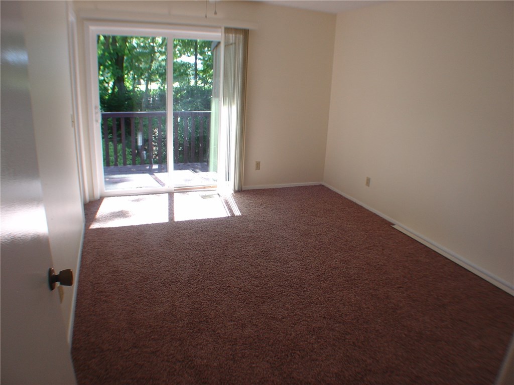 Townhouse Tct 3 A/K/A Drake Court Bvv - Residential Lease