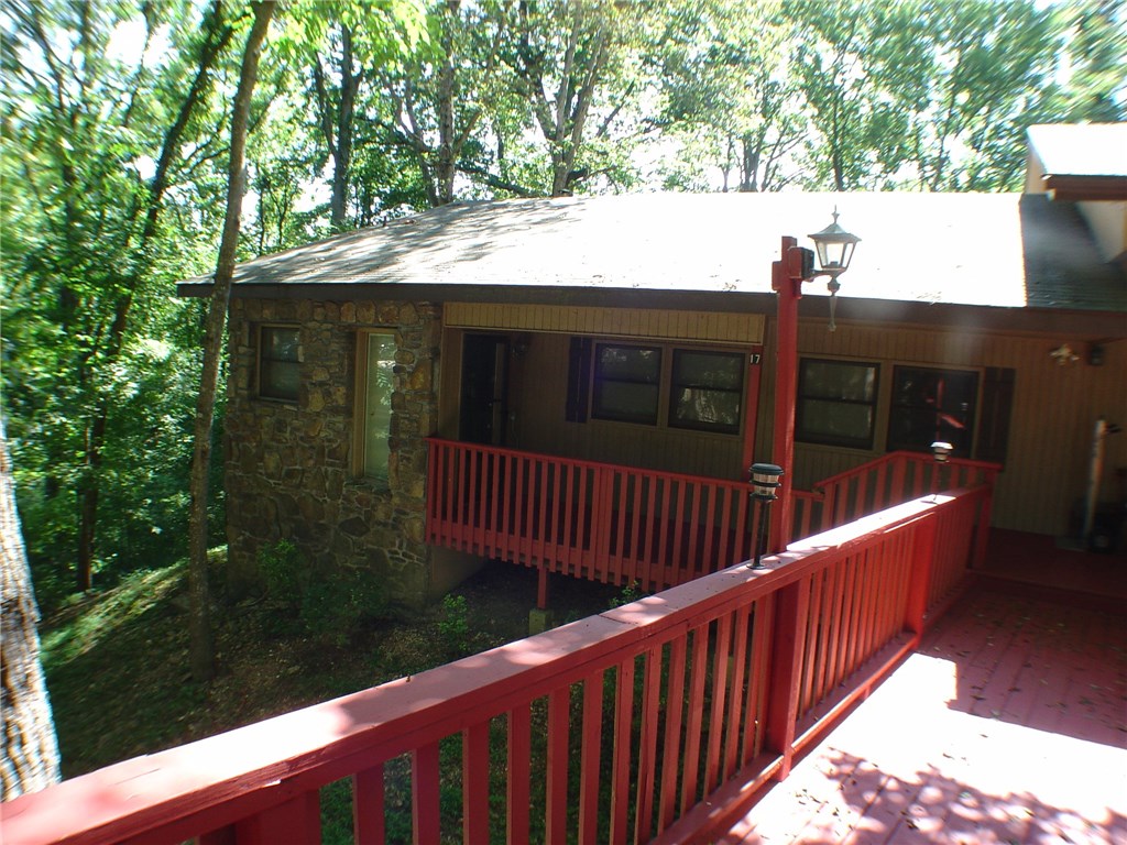 Townhouse Tct 3 A/K/A Drake Court Bvv - Residential Lease