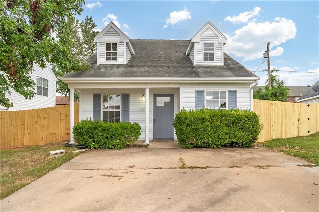 3-bedroom, 2 full bathroom home with granite countertops.  The primary bedroom is upstairs, with 2 bedrooms and 1 full bathroom downstairs.  The roof was replaced in 2024 and the home features huge walk-in closets. Conveniently located near Pinnacle Hills Promenade, schools, parks, and close access to the highway