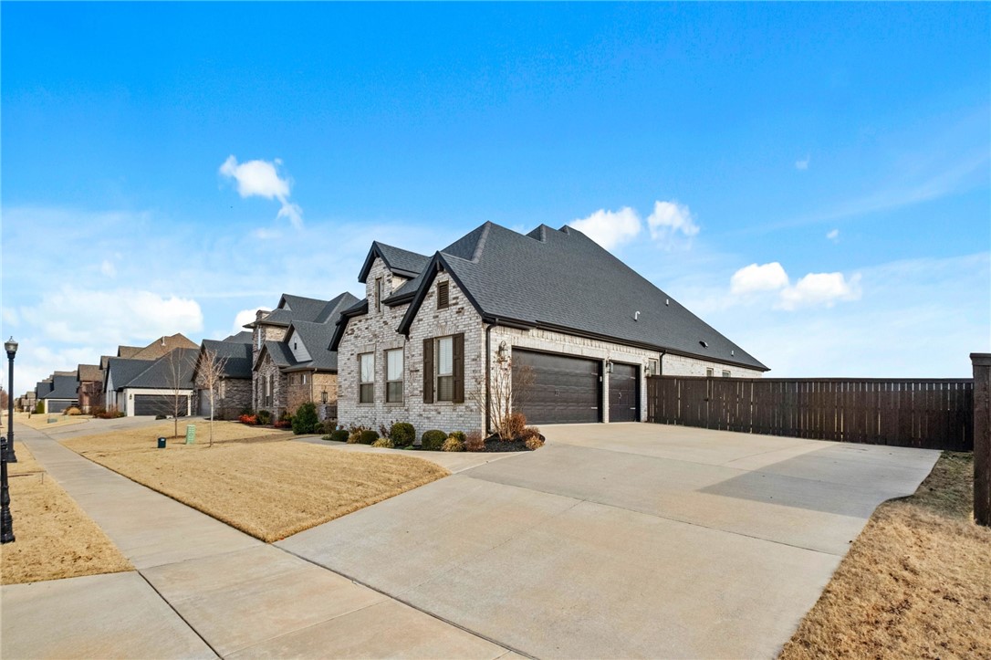 Lochmoor Club Sub Ph Ii Bentonville - Residential
