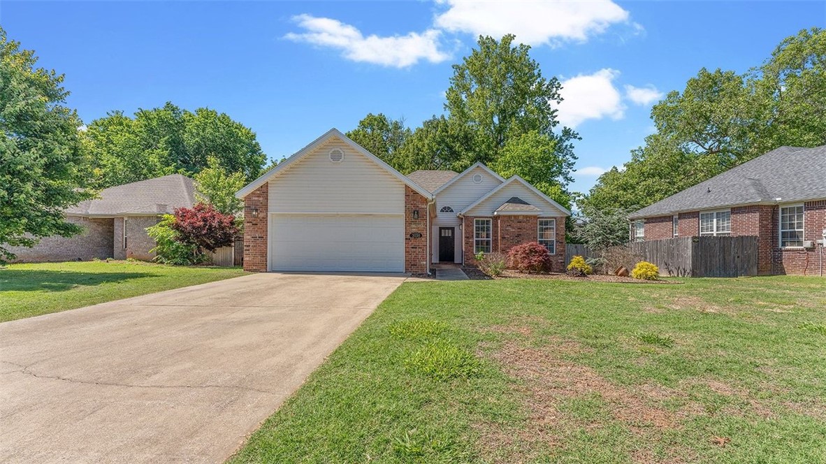 Eagle Crest Sub Springdale - Residential