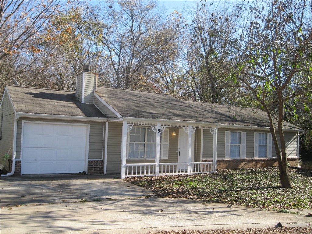 Beautiful home in the Brookhollow Subdivision. Features include 3 bedrooms, 2 bath,Newly updated with  Laminate /Carpet flooring, new paint, light fixtures and stainless steel appliances.  Fireplace. Privacy fenced backyard.  Minutes from the Bentonville square !!
