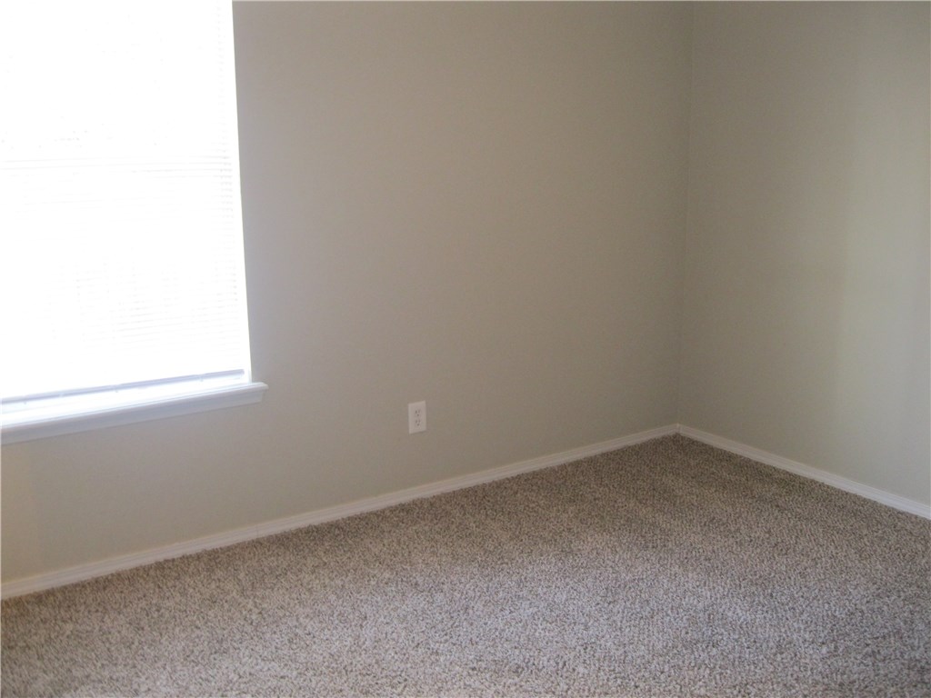Brookhollow Park Sub Bentonville - Residential Lease