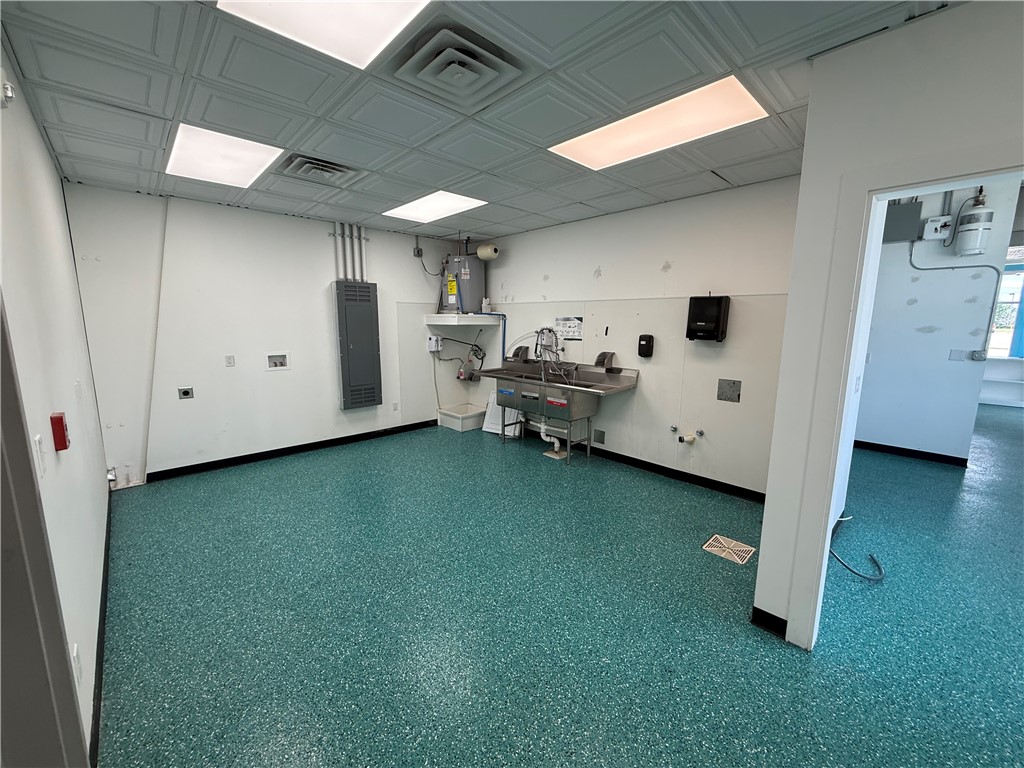 Admiral Add - Commercial Lease