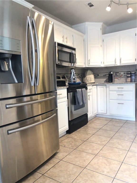 Eagle Crest - Residential Lease