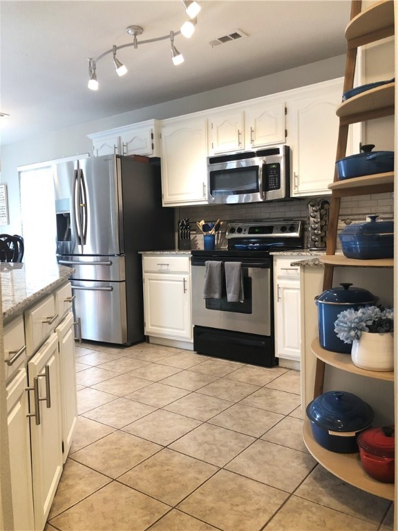 Eagle Crest - Residential Lease