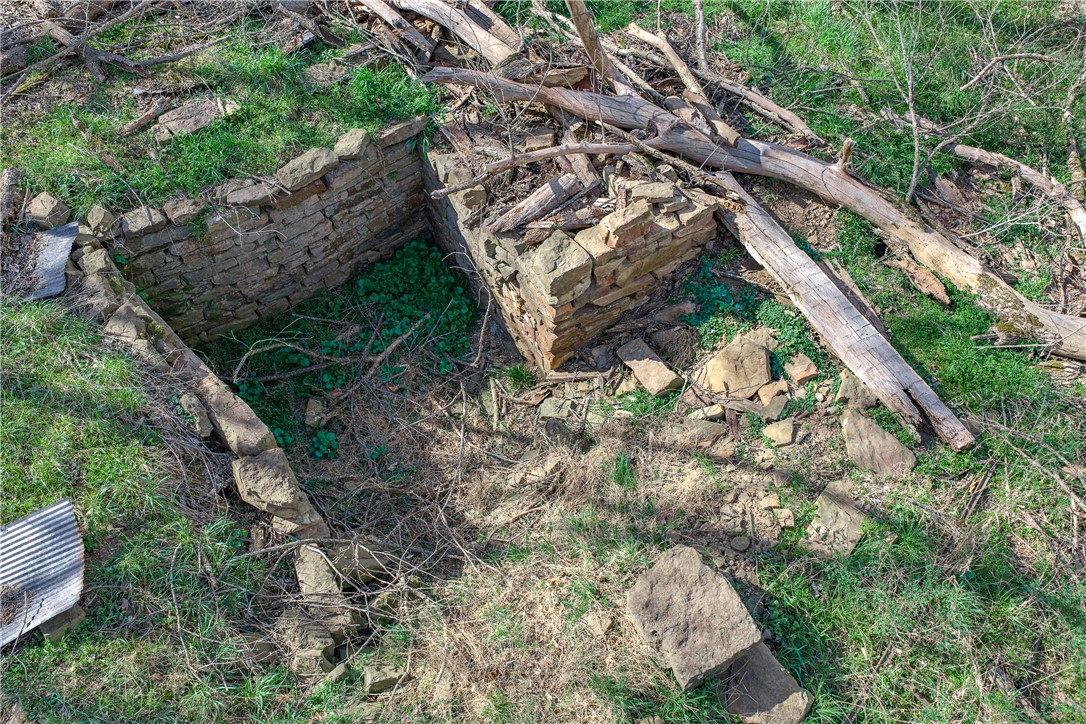 22-14-30 - Land
