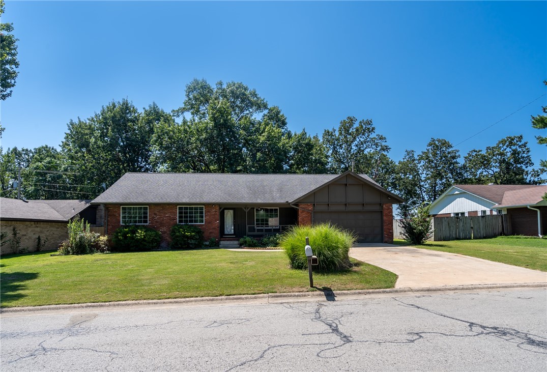 Hickory Hills Sub Siloam Spgs - Residential