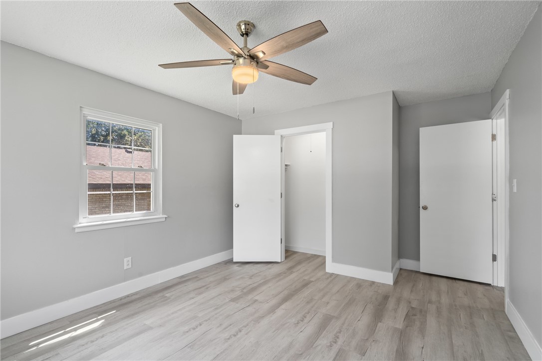 Hickory Hills Sub Siloam Spgs - Residential