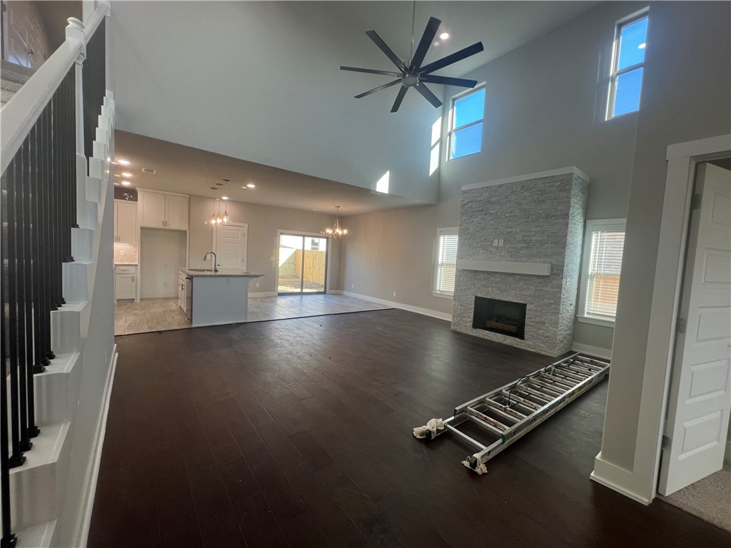 WALNUT GROVE SUB PH 1-BENTONVILLE - Residential Lease