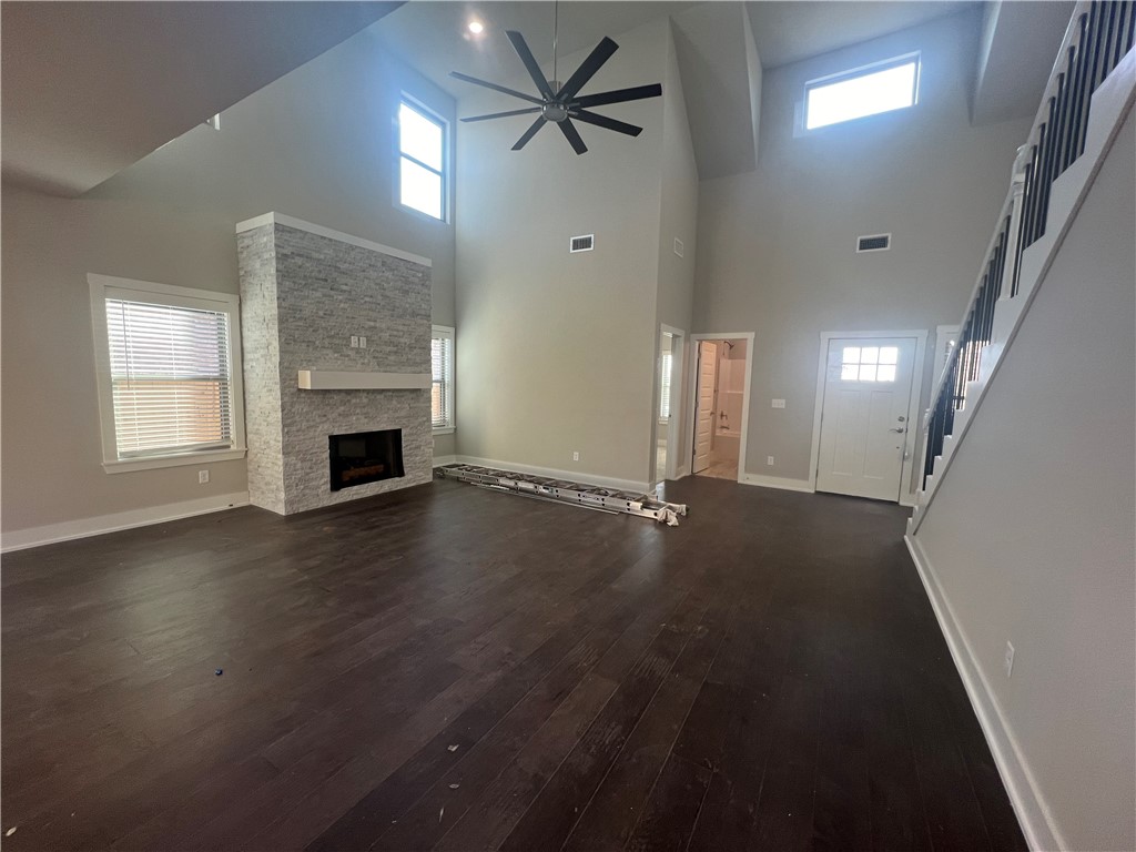 WALNUT GROVE SUB PH 1-BENTONVILLE - Residential Lease