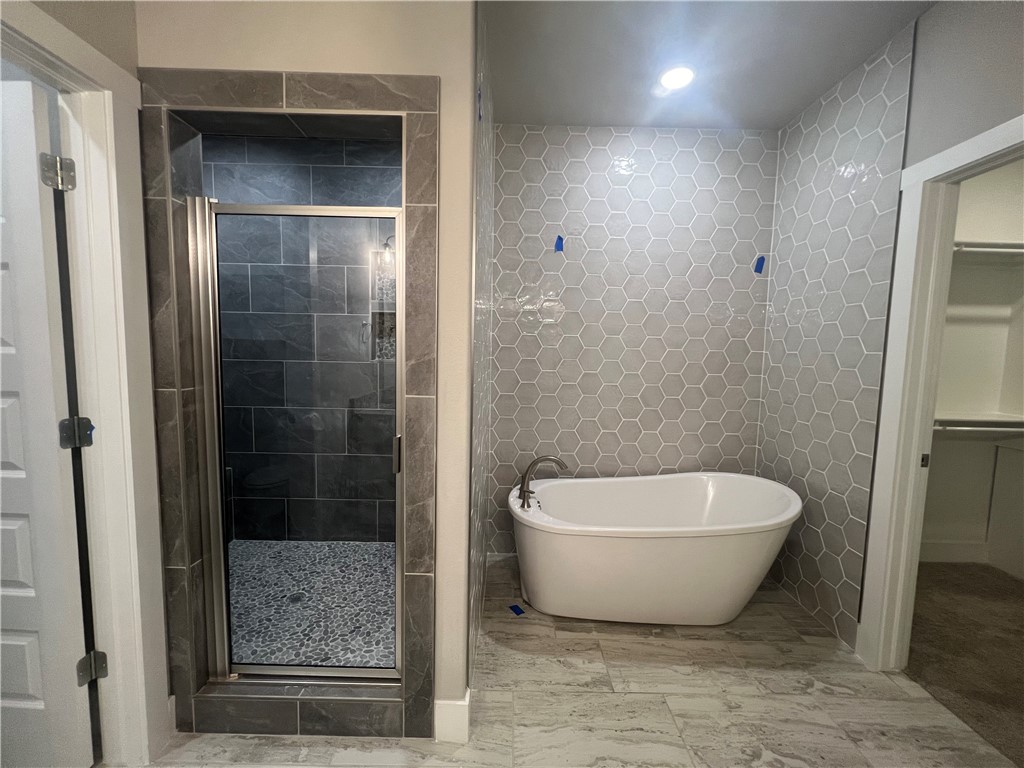 WALNUT GROVE SUB PH 1-BENTONVILLE - Residential Lease