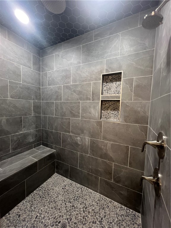 WALNUT GROVE SUB PH 1-BENTONVILLE - Residential Lease