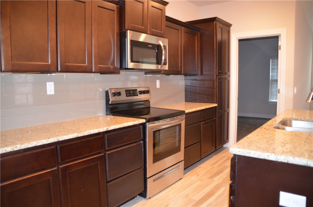 Stone Meadow Add Bentonville - Residential Lease