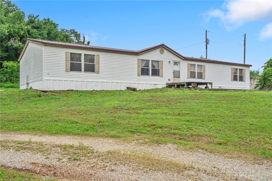 21-19-32-RURAL - Residential