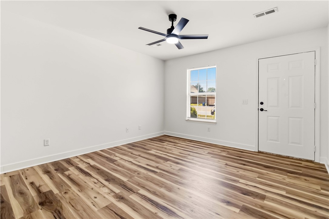 Carriage Square Sub Bentonville - Residential