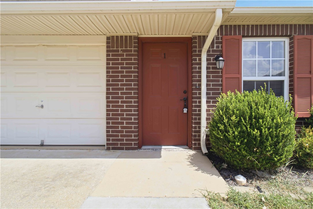 Carriage Square Sub Bentonville - Residential