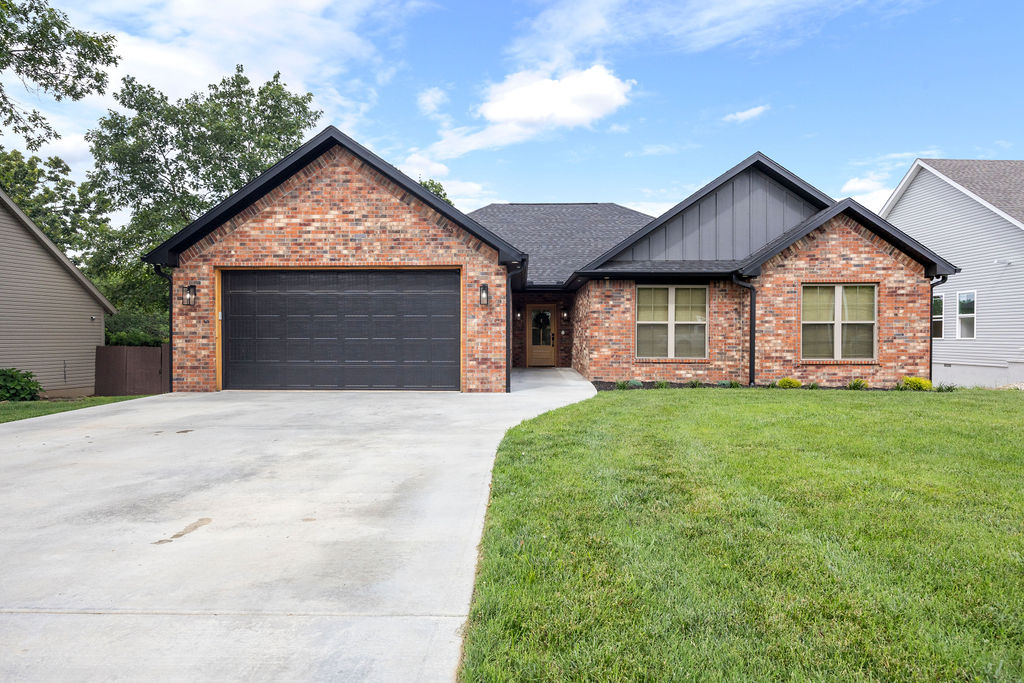 Step inside this newer home on nearly a half acre lot close to everything that makes Bella Vista a community worth living in! In just a 5 minute bike ride you can be on the Taylor Homestead trail, quickly connecting to The Back 40. This quality custom build left nothing to be desired. Open floor plan, soaring ceilings, expansive quartz kitchen island. Tons of beautiful cabinet storage, a big pantry, vented gas range, and open shelving. Luxury Vinyl flooring throughout with tiled baths and dedicated laundry room. The master suite bath features fully tiled walk in shower and a soaker tub. Recirculating water heater provides instant hot water. Oversized garage is fully insulated with epoxy flooring. Attic provides extra storage with subfloor spanning the entire span of garage. And that covered back deck overlooking the huge yard! All of this in Bentonville Schools.