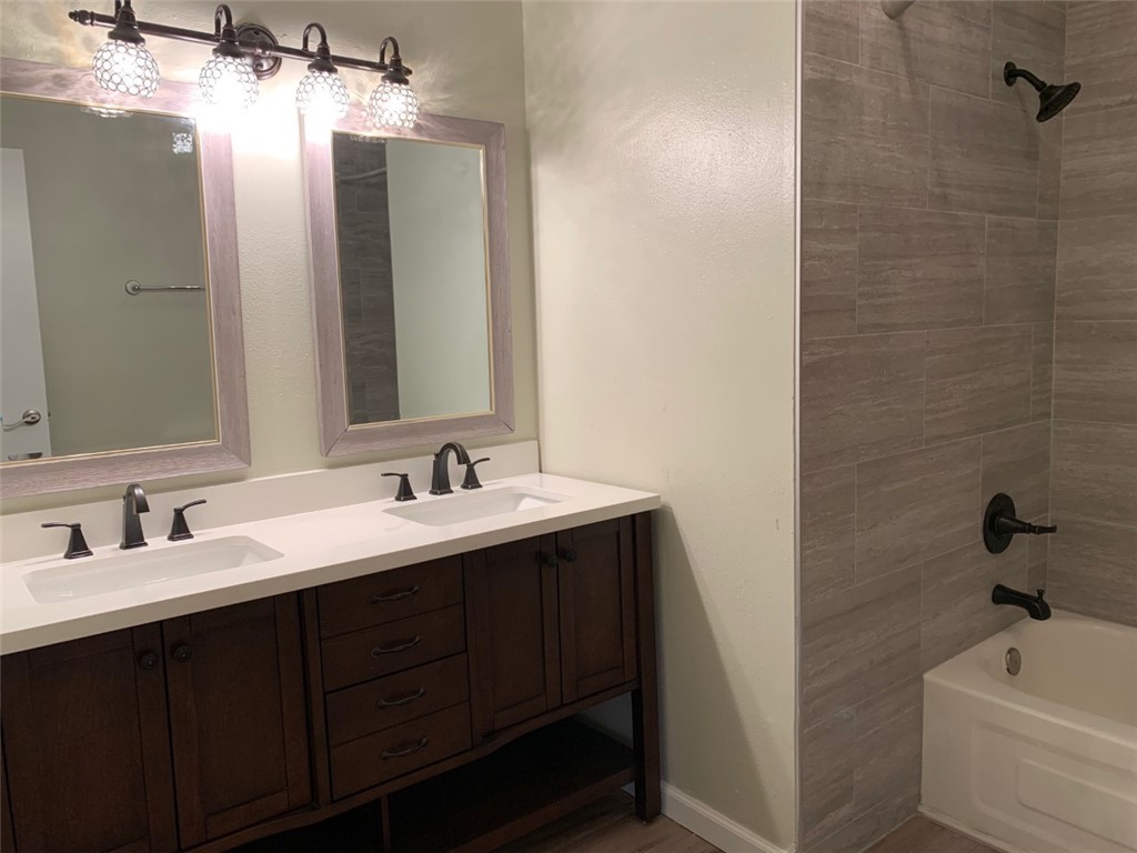 Hazel Park Sub Bentonville - Residential Lease