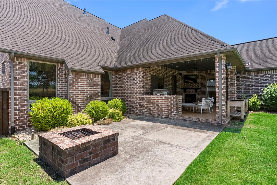 Oak Tree Centerton - Residential