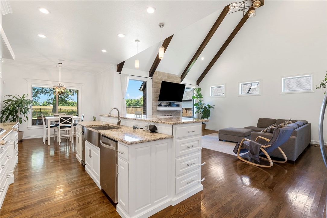 Oak Tree Centerton - Residential