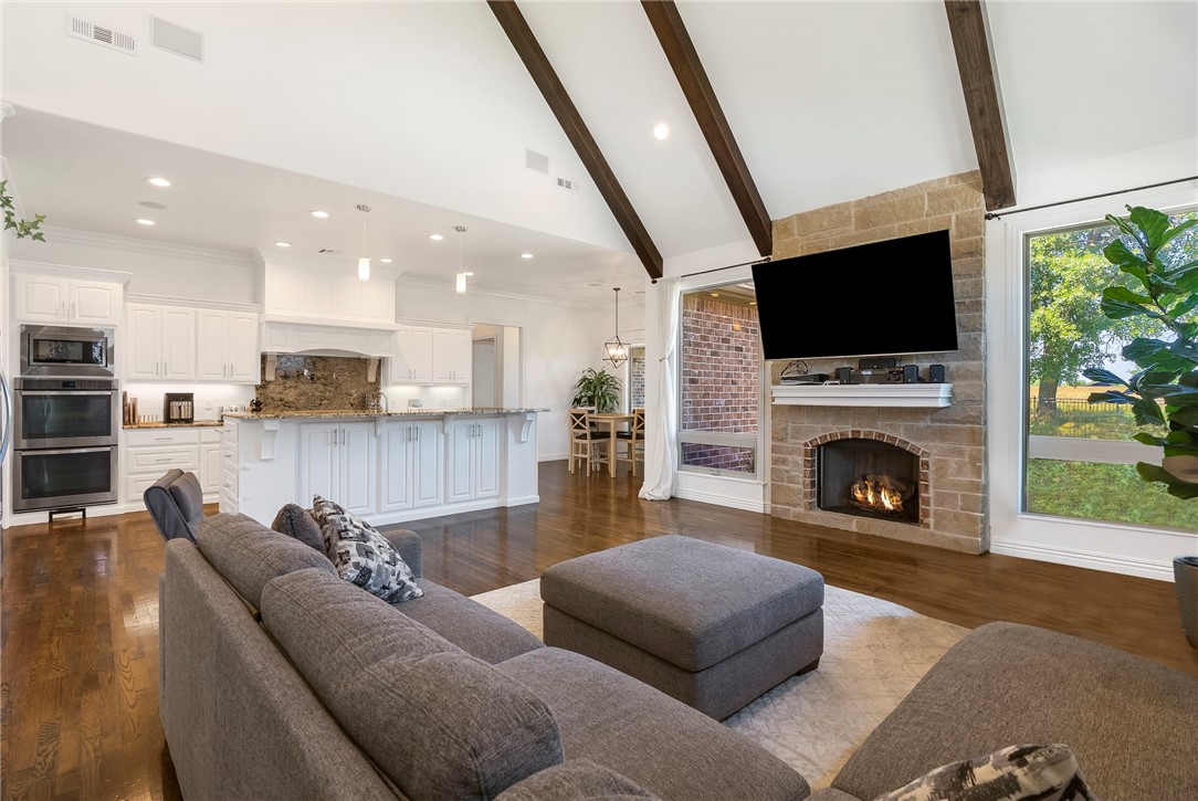 Oak Tree Centerton - Residential