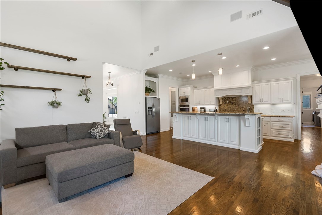 Oak Tree Centerton - Residential