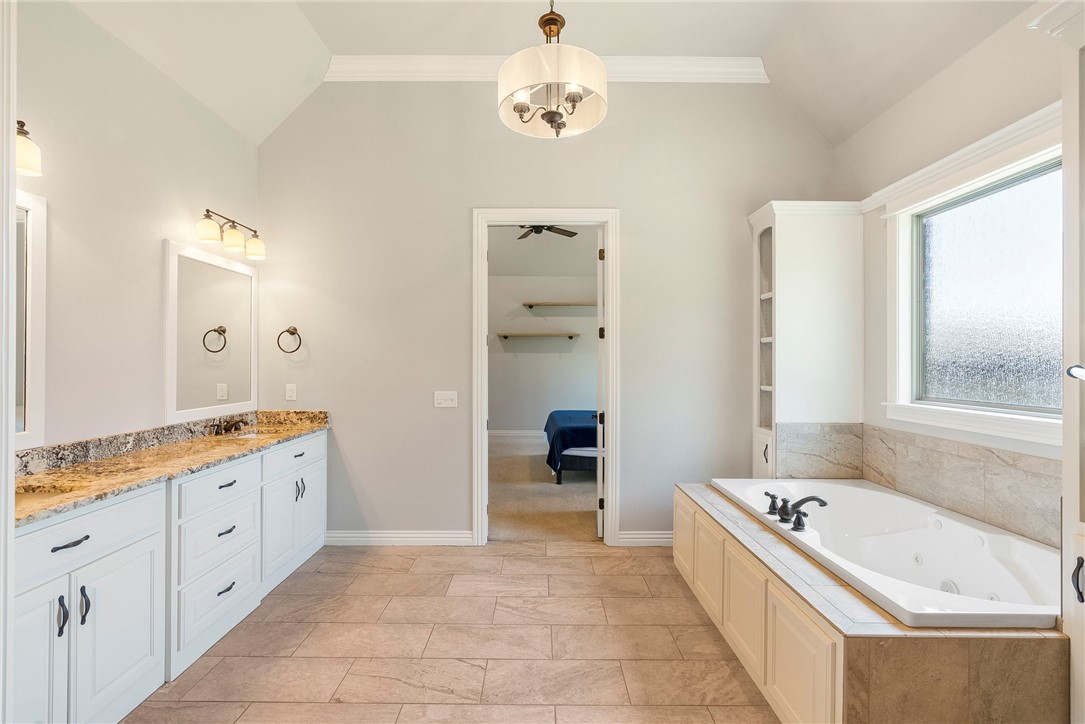 Oak Tree Centerton - Residential