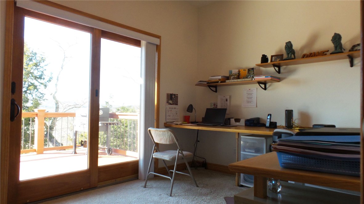 Unit 116 Holiday Island - Residential