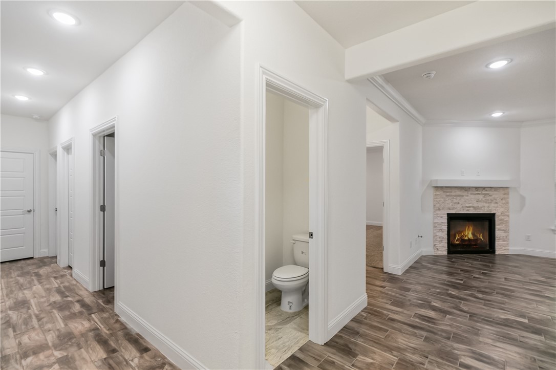 BLOSSOM HILLS SUB - Residential Lease