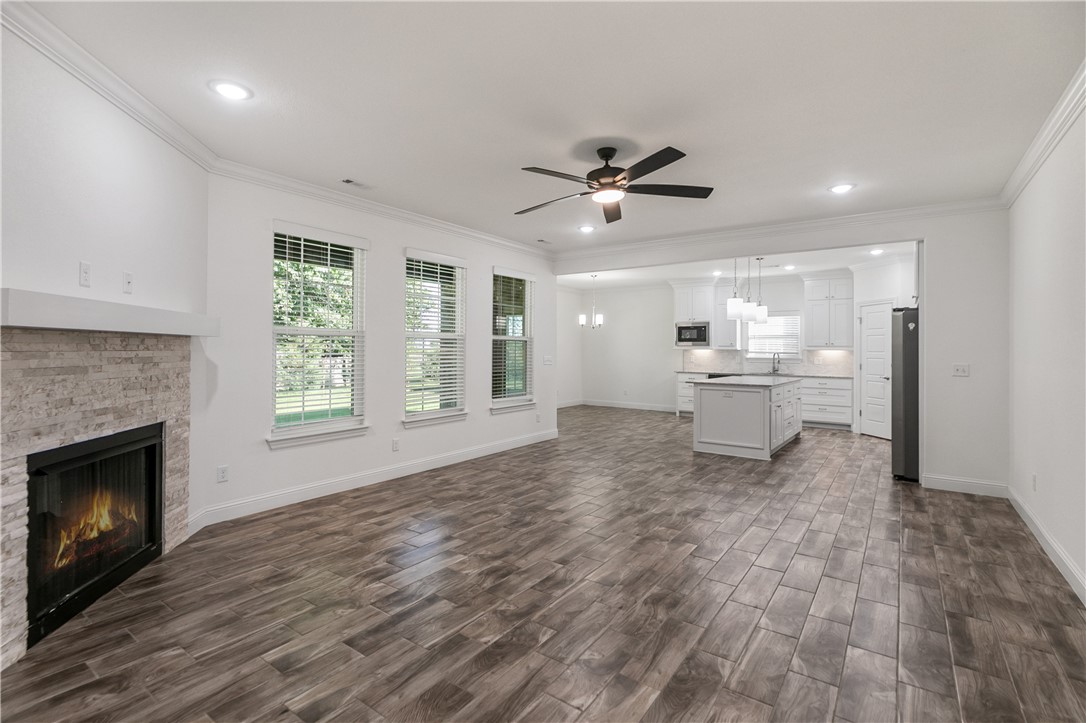 BLOSSOM HILLS SUB - Residential Lease
